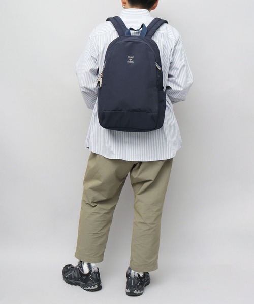anello(アネロ)の「MOIST モイスト 10ポケット A4対応 リュックサック 15L(バックパック/リュック・レディース・ネイビー/グレイッシュベージュ/ブラック・FREE)」の10枚目の写真