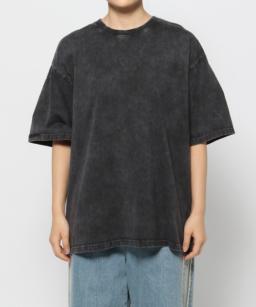 Anui（アニュイ）の「【UNISEX/2サイズ展開】ピグメントステッチTシャツ（Tシャツ/カットソー・レディース・チャコールグレー/ベージュ/ピンク・LARGE/MEDIUM）」の17枚目の写真