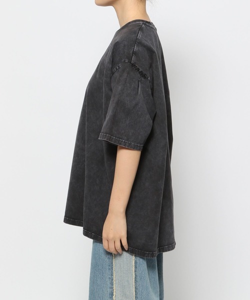 Anui（アニュイ）の「【UNISEX/2サイズ展開】ピグメントステッチTシャツ（Tシャツ/カットソー・レディース・チャコールグレー/ベージュ/ピンク・LARGE/MEDIUM）」の18枚目の写真