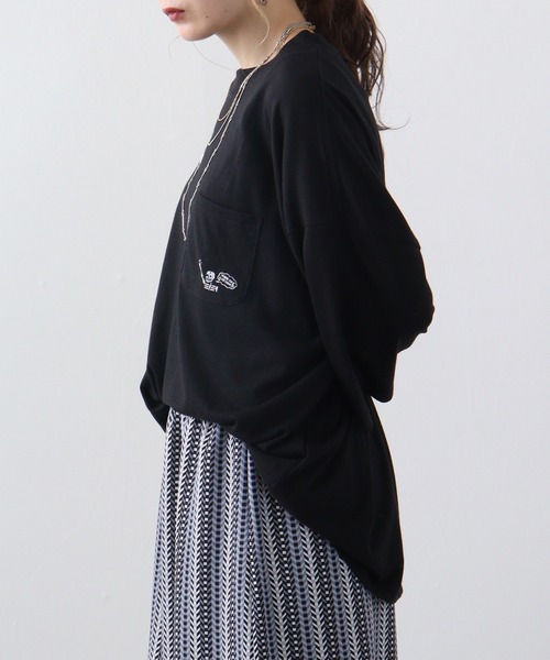 FUNALIVE(ファンアライブ)の「スカル柄刺繍+プリント半袖Tシャツアソート(Tシャツ/カットソー・メンズ・ホワイト/グリーン/ブラック系1/レンガ/ブラック系2/ブラック/ホワイト系1/サックスブルー/ホワイト系2・M/L)」の18枚目の写真
