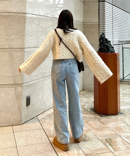 Cham.（チャム）の「ハイウエストデニムワイドパンツ（デニムパンツ・レディース・ライトブルー・S/M/L）」の13枚目の写真