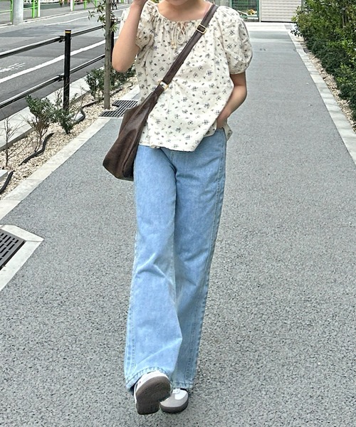 Cham.（チャム）の「ハイウエストデニムワイドパンツ（デニムパンツ・レディース・ライトブルー・S/M/L）」の15枚目の写真