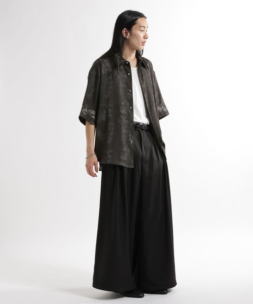 HARE（ハレ）の「【SET UP対応 イージーケア】TOROMIシシュウシャツSS(HARE)（シャツ/ブラウス・メンズ・ブルー/ホワイト/ブラック/パープル/グレー/ブルー系その他/ホワイト系その他/ダークブラウン/グレー系その他/ブルー系その他2/ブラック系その他・SMALL/MEDIUM）」の21枚目の写真