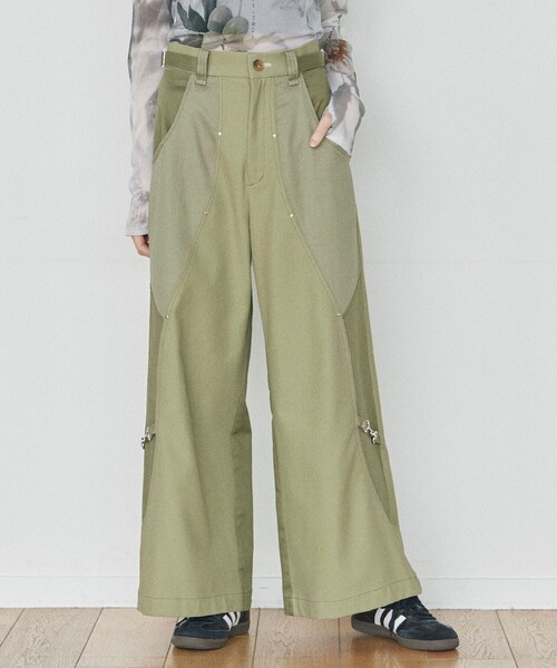 PUBLIC TOKYO（パブリックトウキョウ）の「パッチワークビットパンツ/ストレートパンツ（チノパンツ・レディース・ホワイト/グリーン・1/2）」の2枚目の写真