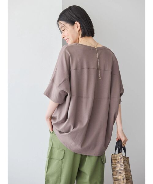 AMERICAN HOLIC(アメリカンホリック)の「UVカット+接触冷感 コクーンカットプルオーバー(Tシャツ/カットソー・レディース・グリーン/オフホワイト/ブルー/チャコールグレー/グレイッシュベージュ/モカ/ブラック・M/L)」の10枚目の写真