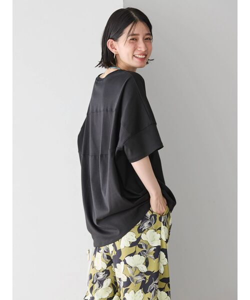 AMERICAN HOLIC(アメリカンホリック)の「UVカット+接触冷感 コクーンカットプルオーバー(Tシャツ/カットソー・レディース・グリーン/オフホワイト/ブルー/チャコールグレー/グレイッシュベージュ/モカ/ブラック・M/L)」の17枚目の写真