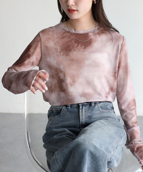Riberry(リベリー)の「ニュアンスタイダイ柄長袖シアートップス(Tシャツ/カットソー・レディース・グレイッシュベージュ/ブラック/ベージュ・FREE)」の10枚目の写真