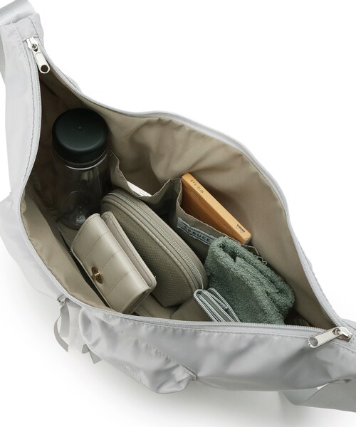 Ober Tashe(オーバータッシェ)の「ロメボディバッグ(ボディバッグ/ウエストポーチ・レディース・ブラック/ライトグレー/ブルー系その他/カーキ・FREE)」の14枚目の写真