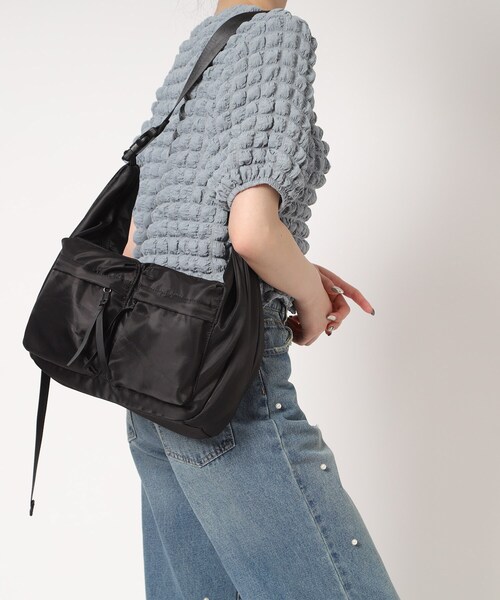 Ober Tashe(オーバータッシェ)の「ロメボディバッグ(ボディバッグ/ウエストポーチ・レディース・ブラック/ライトグレー/ブルー系その他/カーキ・FREE)」の18枚目の写真