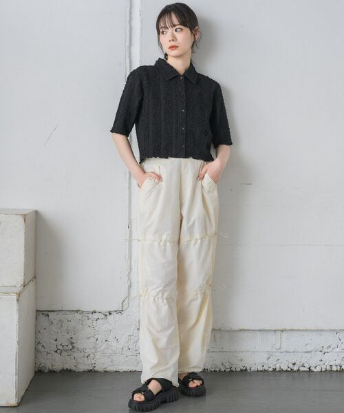 RETRO GIRL（レトロガール）の「5分袖ジャガードカーデ（カーディガン/ボレロ・レディース・ブルー/ナチュラル/ブラック/レッド・FREE）」の16枚目の写真