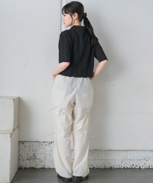 RETRO GIRL（レトロガール）の「5分袖ジャガードカーデ（カーディガン/ボレロ・レディース・ブルー/ナチュラル/ブラック/レッド・FREE）」の13枚目の写真