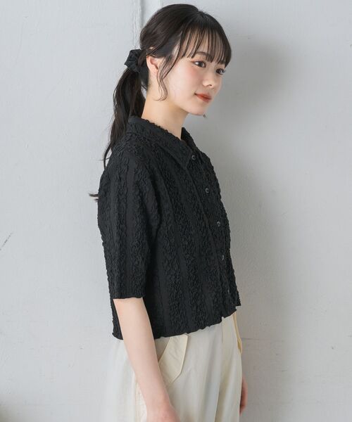 RETRO GIRL（レトロガール）の「5分袖ジャガードカーデ（カーディガン/ボレロ・レディース・ブルー/ナチュラル/ブラック/レッド・FREE）」の11枚目の写真