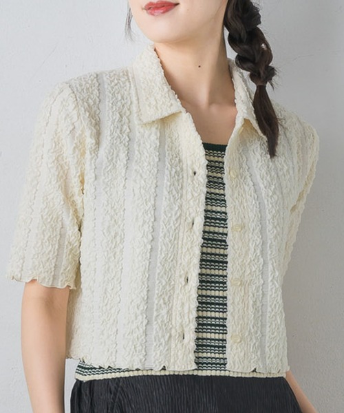 RETRO GIRL（レトロガール）の「5分袖ジャガードカーデ（カーディガン/ボレロ・レディース・ブルー/ナチュラル/ブラック/レッド・FREE）」の3枚目の写真