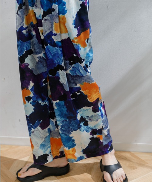 AMERICAN RAG CIE（アメリカンラグシー）の「アブストラクトイージーパンツ（その他パンツ・レディース・イエロー/ブルー・FREE）」の8枚目の写真