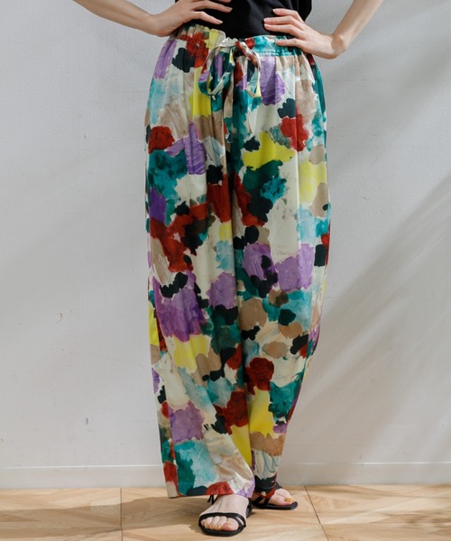 AMERICAN RAG CIE（アメリカンラグシー）の「アブストラクトイージーパンツ（その他パンツ・レディース・イエロー/ブルー・FREE）」の14枚目の写真