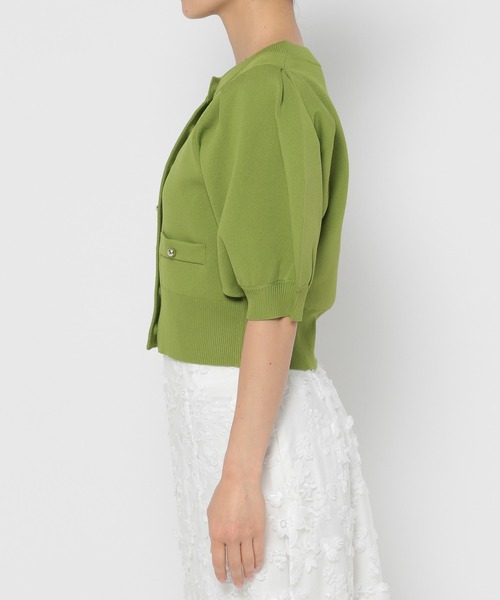 mysty woman（ミスティウーマン）の「メタルボタンショートカーディガン　135561（カーディガン/ボレロ・レディース・オフホワイト/グリーン/ネイビー・FREE）」の13枚目の写真