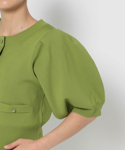 mysty woman（ミスティウーマン）の「メタルボタンショートカーディガン　135561（カーディガン/ボレロ・レディース・オフホワイト/グリーン/ネイビー・FREE）」の9枚目の写真