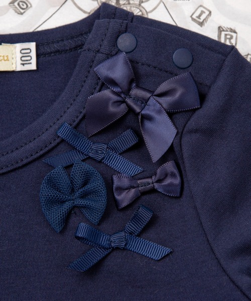 panpantutu（パンパンチュチュ）の「リボンパレードトップス(長袖)(80-130cm)（Tシャツ/カットソー・キッズ・ネイビー/レッド/アイボリー/ブラック/サーモンピンク・80ｃｍ/120cm/130cm/100cm/110cm/90cm）」の15枚目の写真