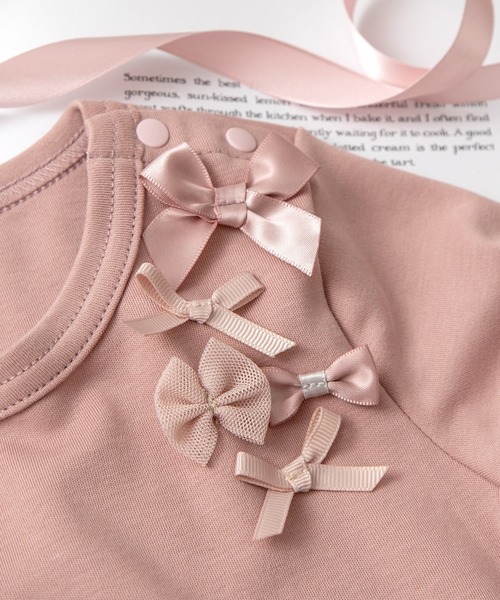 panpantutu（パンパンチュチュ）の「リボンパレードトップス(長袖)(80-130cm)（Tシャツ/カットソー・キッズ・ネイビー/レッド/アイボリー/ブラック/サーモンピンク・80ｃｍ/120cm/130cm/100cm/110cm/90cm）」の16枚目の写真