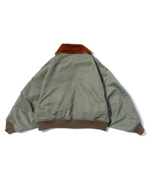 F/CE. （エフシーイー）の「F/CE. BOA COLLAR MA-1 JACKET / エフシーイー ボアカラー MA-1 ジャケット（MA-1・レディース・ブラック/オリーブ・SMALL/MEDIUM）」の4枚目の写真