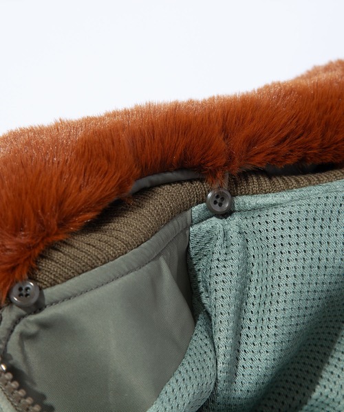 F/CE. （エフシーイー）の「F/CE. BOA COLLAR MA-1 JACKET / エフシーイー ボアカラー MA-1 ジャケット（MA-1・レディース・ブラック/オリーブ・SMALL/MEDIUM）」の10枚目の写真