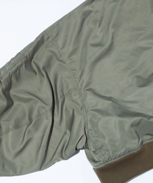 F/CE. （エフシーイー）の「F/CE. BOA COLLAR MA-1 JACKET / エフシーイー ボアカラー MA-1 ジャケット（MA-1・レディース・ブラック/オリーブ・SMALL/MEDIUM）」の19枚目の写真