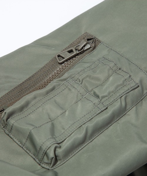 F/CE. （エフシーイー）の「F/CE. BOA COLLAR MA-1 JACKET / エフシーイー ボアカラー MA-1 ジャケット（MA-1・レディース・ブラック/オリーブ・SMALL/MEDIUM）」の20枚目の写真