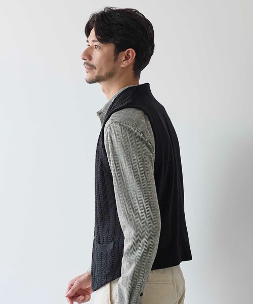 UNION STATION（ユニオンステーション）の「ハイゲージウールブレンド ニットジレ（ベスト・メンズ・ブラック/ダークネイビー・L/M）」の4枚目の写真