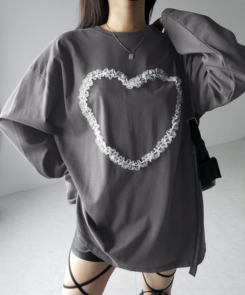 me+em select（ミームセレクト）の「※※【 ３color 】ハートレースビッグロンＴ ／ heart lace BIG long sleeve T-shirt（Tシャツ/カットソー・レディース・グレー/ブラック/ホワイト・FREE）」の5枚目の写真