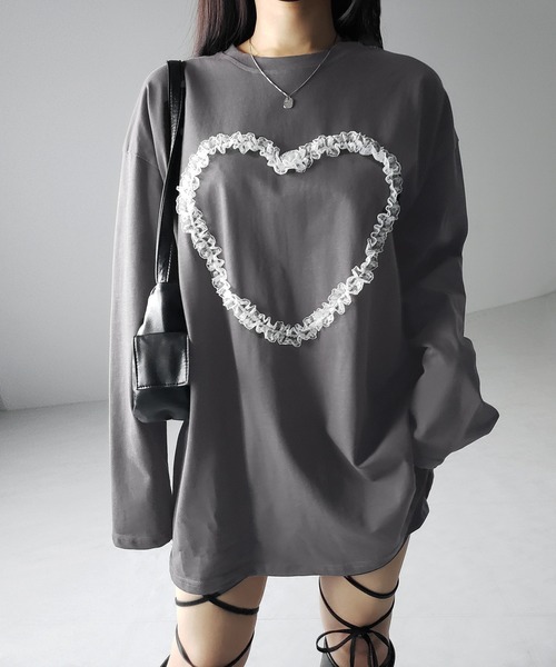 me+em select（ミームセレクト）の「※※【 ３color 】ハートレースビッグロンＴ ／ heart lace BIG long sleeve T-shirt（Tシャツ/カットソー・レディース・グレー/ブラック/ホワイト・FREE）」の6枚目の写真
