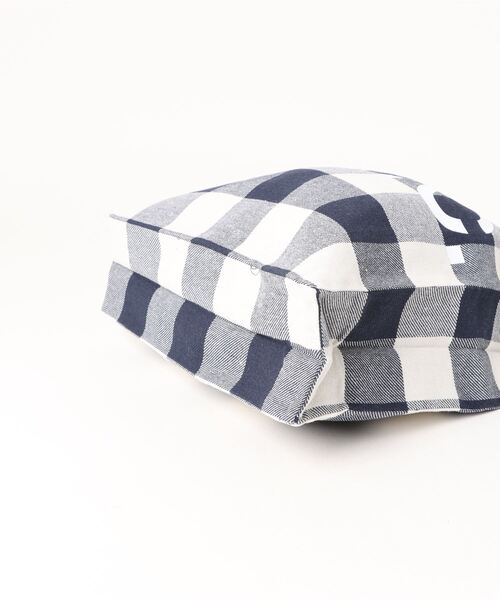 A.P.C.(アーペーセー)の「TOTE LOU/(トートバッグ・レディース・ダークネイビー・ONESIZE)」の5枚目の写真