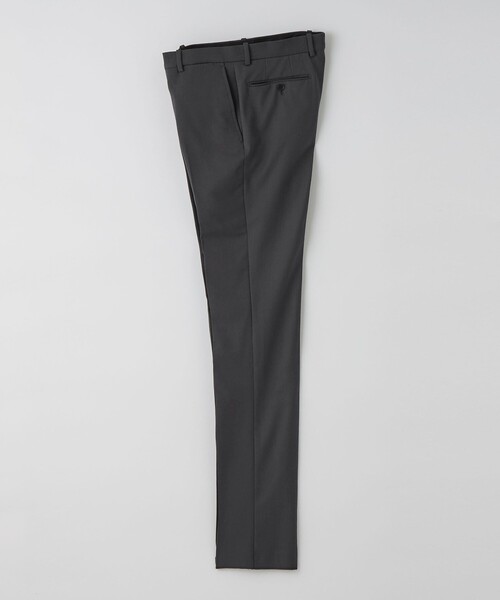 UNITED ARROWS(ユナイテッドアローズ)の「3シーズン ノープリーツパンツ COMFORT EASY-MODEL -2WAYストレッチ・撥水-(スーツパンツ・メンズ・ダークグレー/ネイビー・46/48/50/52/44/54)」の15枚目の写真