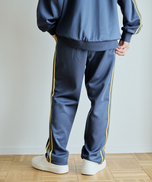 KANGOL SPORT（カンゴールスポーツ）の「【KANGOL SPORT】サイドライントラックパンツ《UV対策・ストレッチ・ジャージ》◆新色追加◆（その他パンツ・レディース・アイボリー/カーキ/サックスブルー/ブラック/ブラウン/ネイビー/ベージュ/ホワイト・M/L/LL）」の16枚目の写真