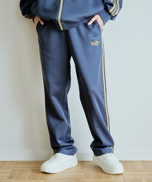 KANGOL SPORT（カンゴールスポーツ）の「【KANGOL SPORT】サイドライントラックパンツ《UV対策・ストレッチ・ジャージ》◆新色追加◆（その他パンツ・レディース・アイボリー/カーキ/サックスブルー/ブラック/ブラウン/ネイビー/ベージュ/ホワイト・M/L/LL）」の12枚目の写真