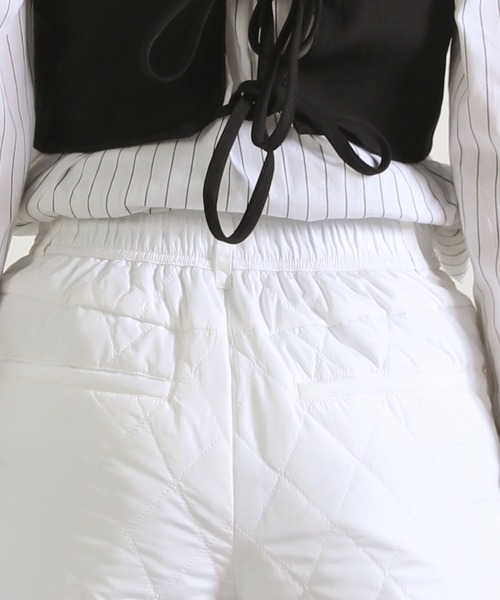 DAY CLOSET（デイ クローゼット）の「レディース きれいめシルエット。キルティングテーパードパンツ（その他パンツ・レディース・ブラック/ホワイト・L/M/S）」の7枚目の写真