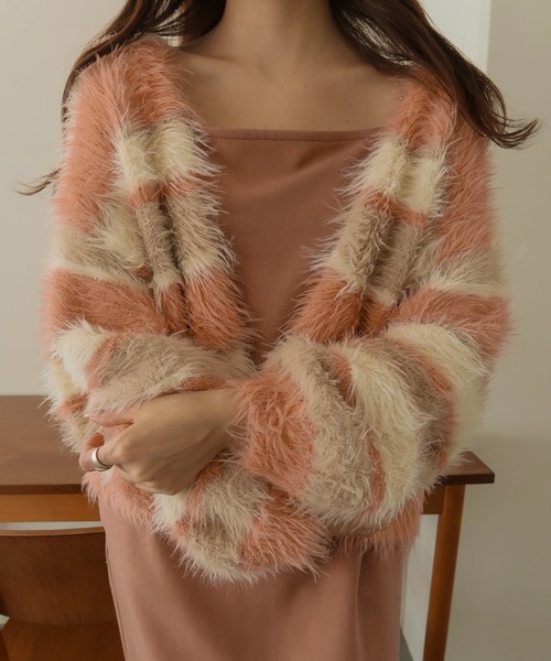 mideal（マイディール）の「shaggy border knit cardigan / シャギーボーダーニットカーディガン（カーディガン/ボレロ・レディース・ピンク・FREE）」の2枚目の写真