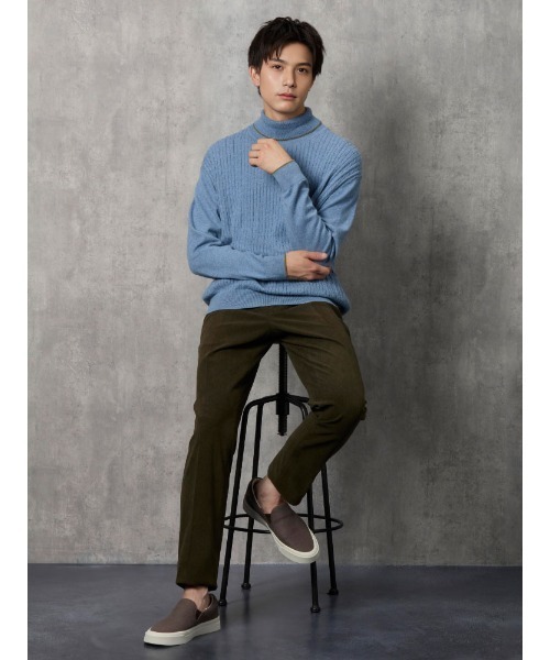 【セール】TRANS CONTINETNS バイカラーカシミヤ混タートルネックニット ホワイト/ブルー（ニット/セーター）｜TRANS CONTINENTS（トランスコンチネンツ）