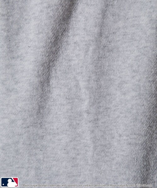 MLB（メジャーリーグベースボール）の「MLB/メジャーリーグベースボール 別注MLB バックロゴスウェットパーカー/裏起毛(限定展開)（パーカー・メンズ・ブラック/グレー系その他/グレー系その他2/ネイビー/ブラウン・MEDIUM/LARGE/SMALL）」の18枚目の写真