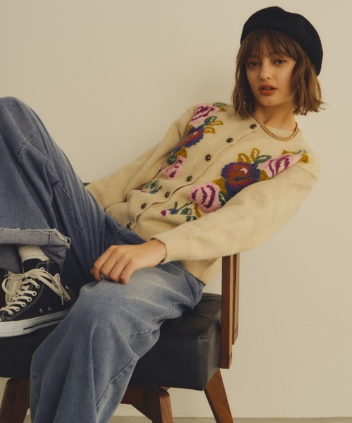 Unitage（ユニテージ）の「バラモチーフニットカーディガン（カーディガン/ボレロ・レディース・アイボリー/グリーン・FREE）」の7枚目の写真