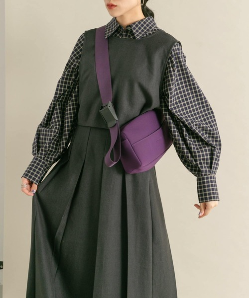 KBF（ケイビーエフ）の「ベストセパレートワンピース（ワンピース・レディース・チャコールグレー/ダークブラウン/ベージュ/ブラウン系その他/ベージュ系その他・36/38）」の6枚目の写真