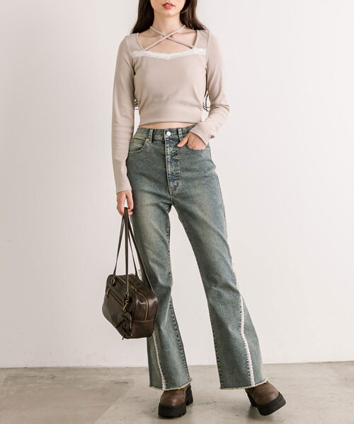 OLIVE des OLIVE(オリーブデオリーブ)の「配色レースホルターインナー(Tシャツ/カットソー・レディース・ピンク/ベージュ/オフホワイト/チャコールグレー・FREE)」の18枚目の写真