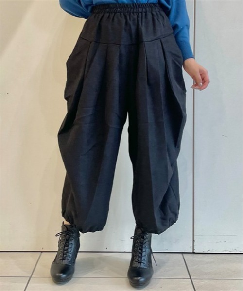 axes femme(アクシーズファム)の「変型タックパンツ(その他パンツ・レディース・モカ/カーキ/ブラック・FREE)」の2枚目の写真