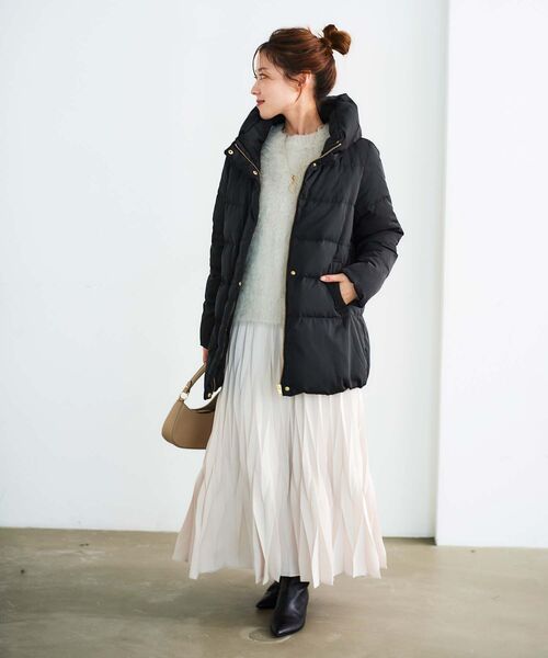 le.coeur blanc（ルクールブラン）の「ピーチスキンミドルダウン（ダウンジャケット/コート・レディース・ベージュ/ブラック・40/38）」の12枚目の写真