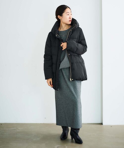 le.coeur blanc（ルクールブラン）の「ピーチスキンミドルダウン（ダウンジャケット/コート・レディース・ベージュ/ブラック・40/38）」の14枚目の写真