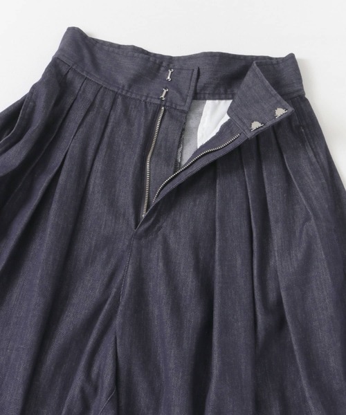 URBAN RESEARCH ROSSO WOMEN（アーバンリサーチ　ロッソ）の「ランダムタックデニムパンツ（デニムパンツ・レディース・インディゴブルー/ブラック・38/36）」の19枚目の写真