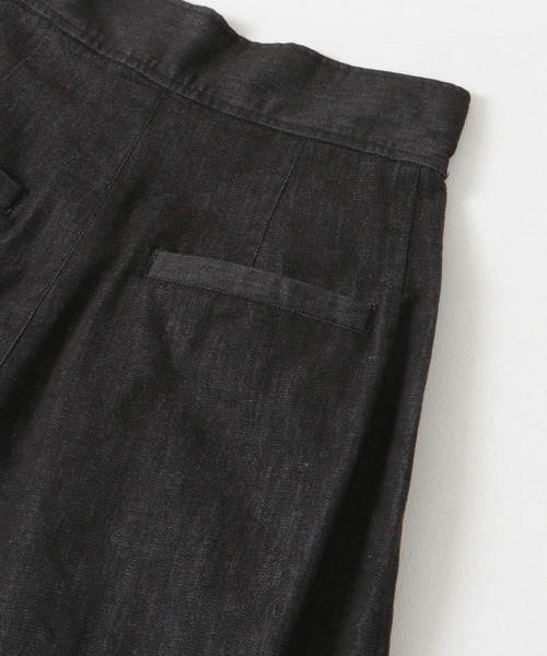 URBAN RESEARCH ROSSO WOMEN（アーバンリサーチ　ロッソ）の「ランダムタックデニムパンツ（デニムパンツ・レディース・インディゴブルー/ブラック・38/36）」の22枚目の写真