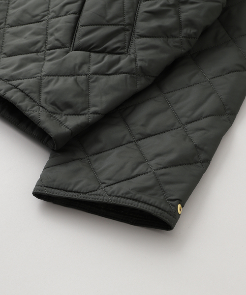 Barbour(バブアー)の「Barbour(バブアー) 130周年記念モデル TRANSPORT QUILTED JACKET 242MQU1818(その他アウター・メンズ・カーキ・36/38/40)」の4枚目の写真