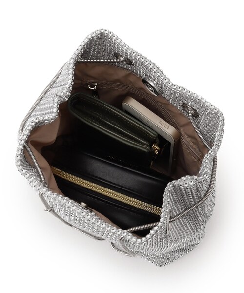 grove(グローブ)の「アソートチェーン巾着ショルダー(ショルダーバッグ・レディース・シルバー系その他2/シルバー系・00)」の4枚目の写真