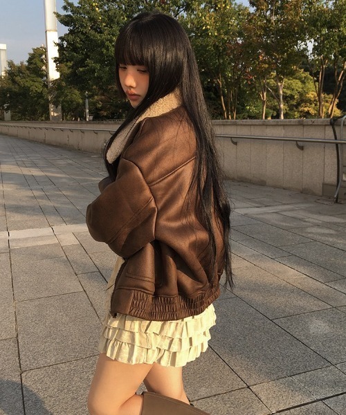 anyonemore（エニワンモア）の「フェイクレザーフリルティアードミニスカート（スカート・レディース・アイボリー/ブラック・FREE）」の6枚目の写真