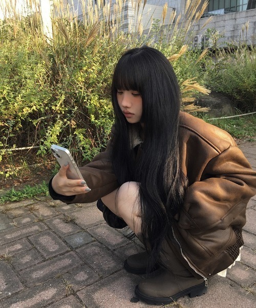 anyonemore（エニワンモア）の「フェイクレザーフリルティアードミニスカート（スカート・レディース・アイボリー/ブラック・FREE）」の8枚目の写真